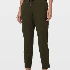 lululemon On the Fly Jogger Track Pant Luxtreme | Olive Green Size 4 (106259)